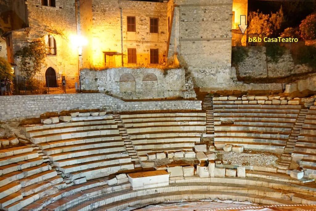 דירות טרצ'ינה Casa Al Teatro מראה חיצוני תמונה